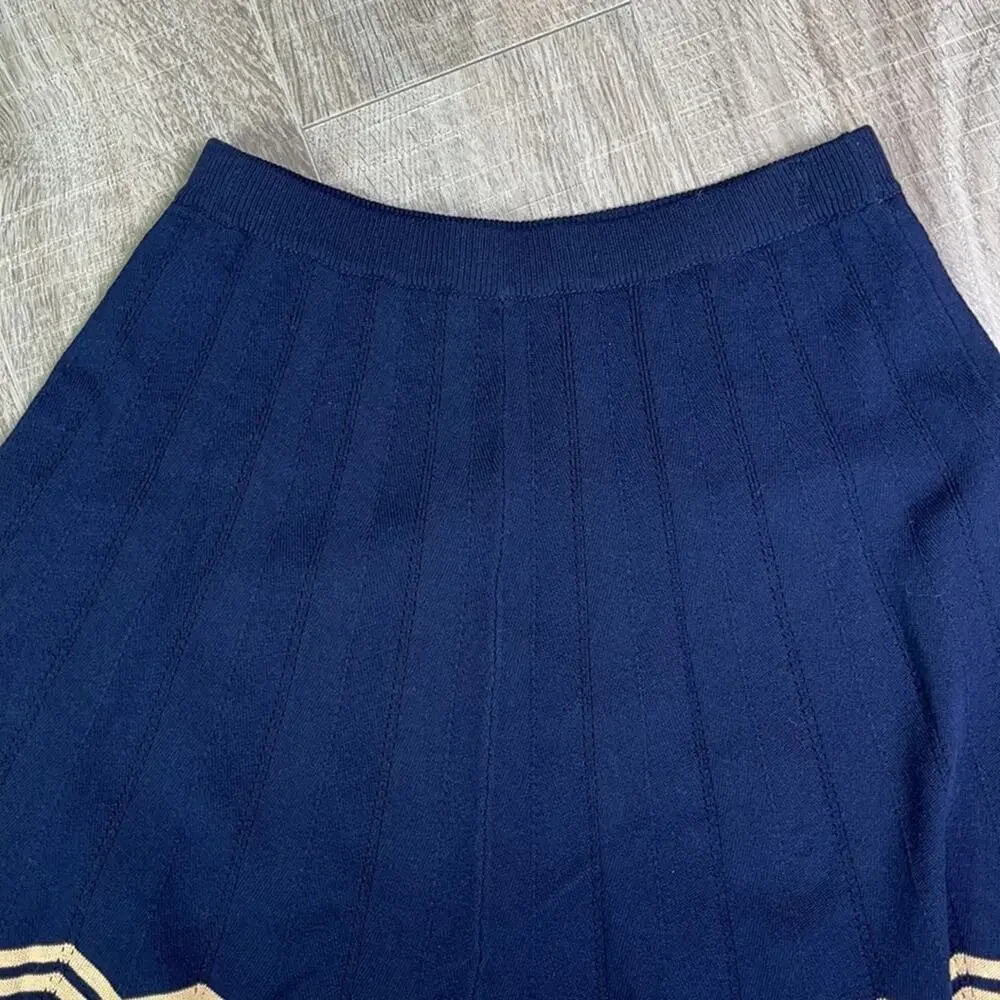 SKIES ARE BLUE Women's Navy & Mustard Chevron Sweater Skirt